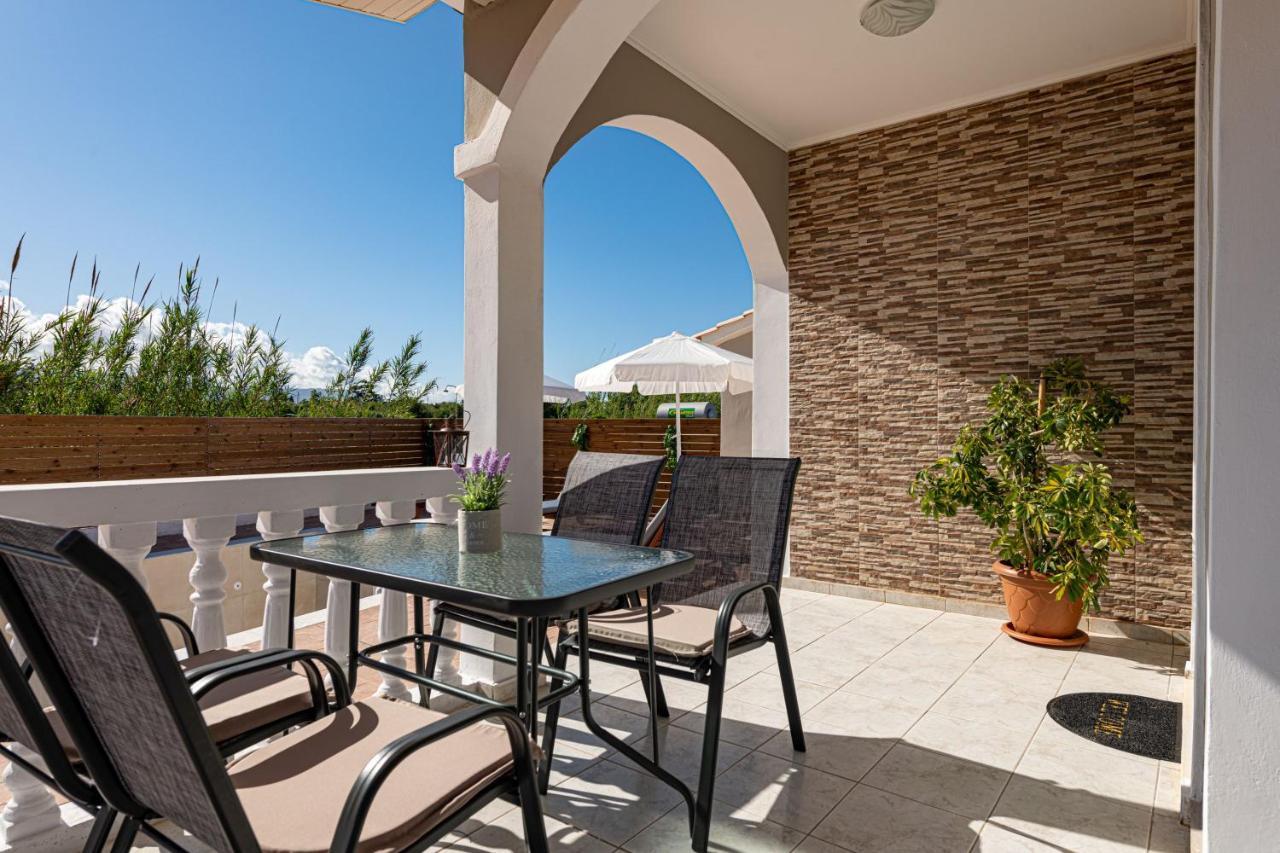 Blossom Villa Laganas Exterior photo